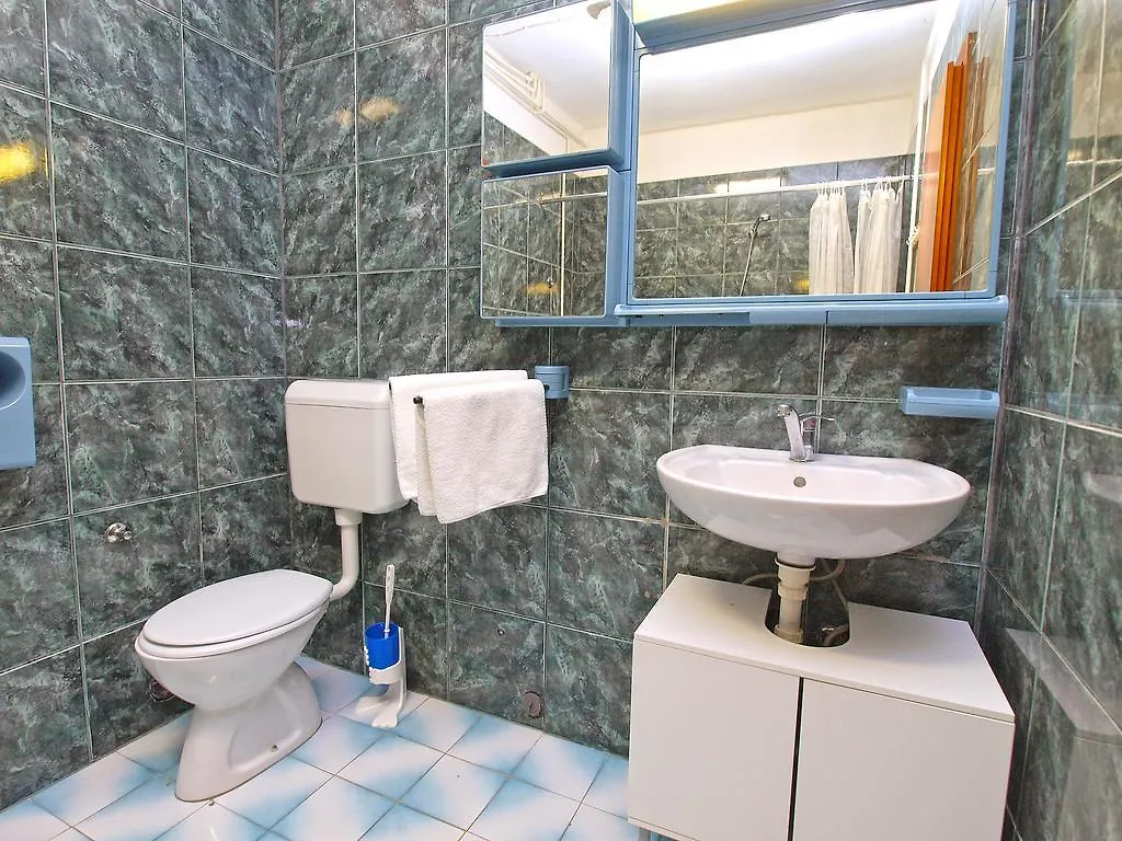 Apartments Dragica 929 Fazana