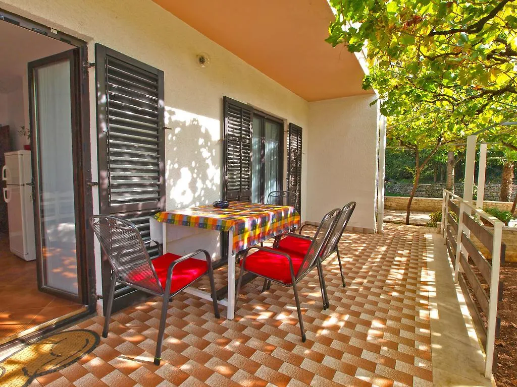 Apartments Dragica 929 Fazana