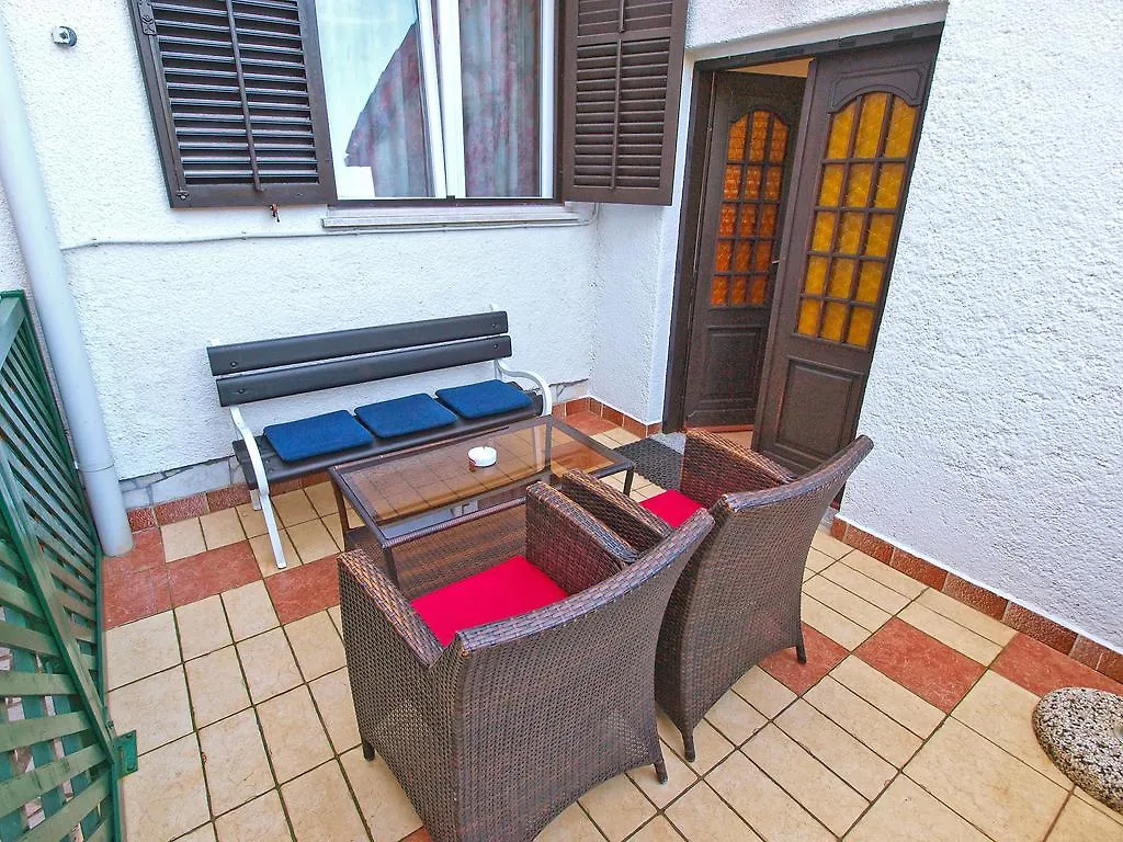 Apartments Dragica 929 Fazana
