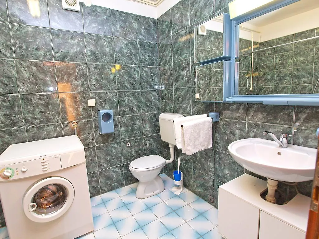 Apartments Dragica 929 Fazana