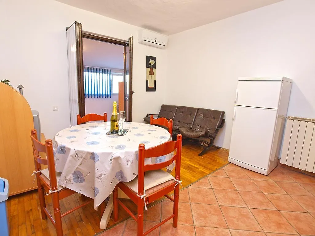 Apartments Dragica 929 Fazana