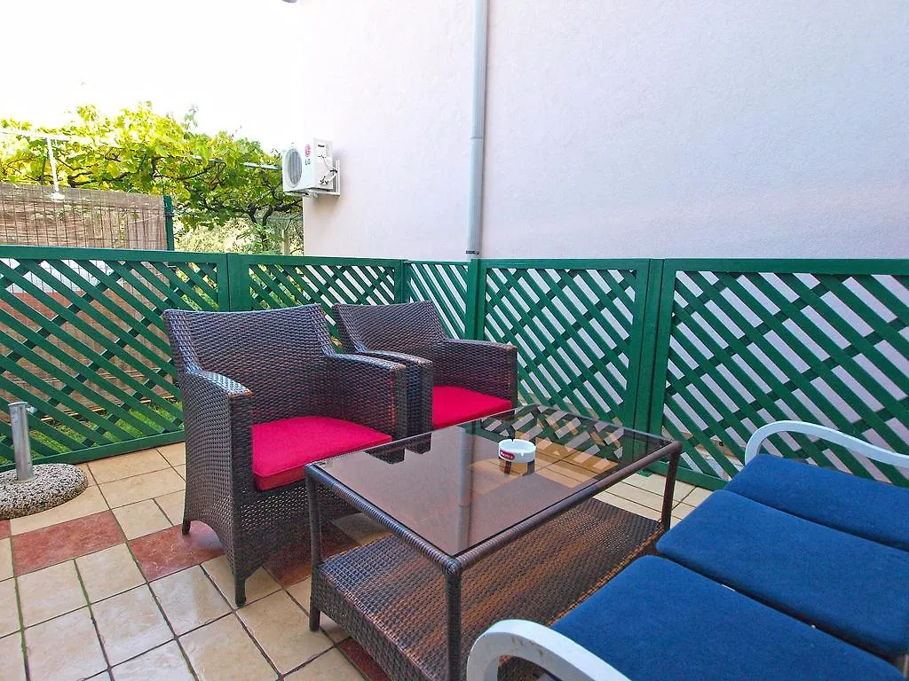 Apartments Dragica 929 Fazana