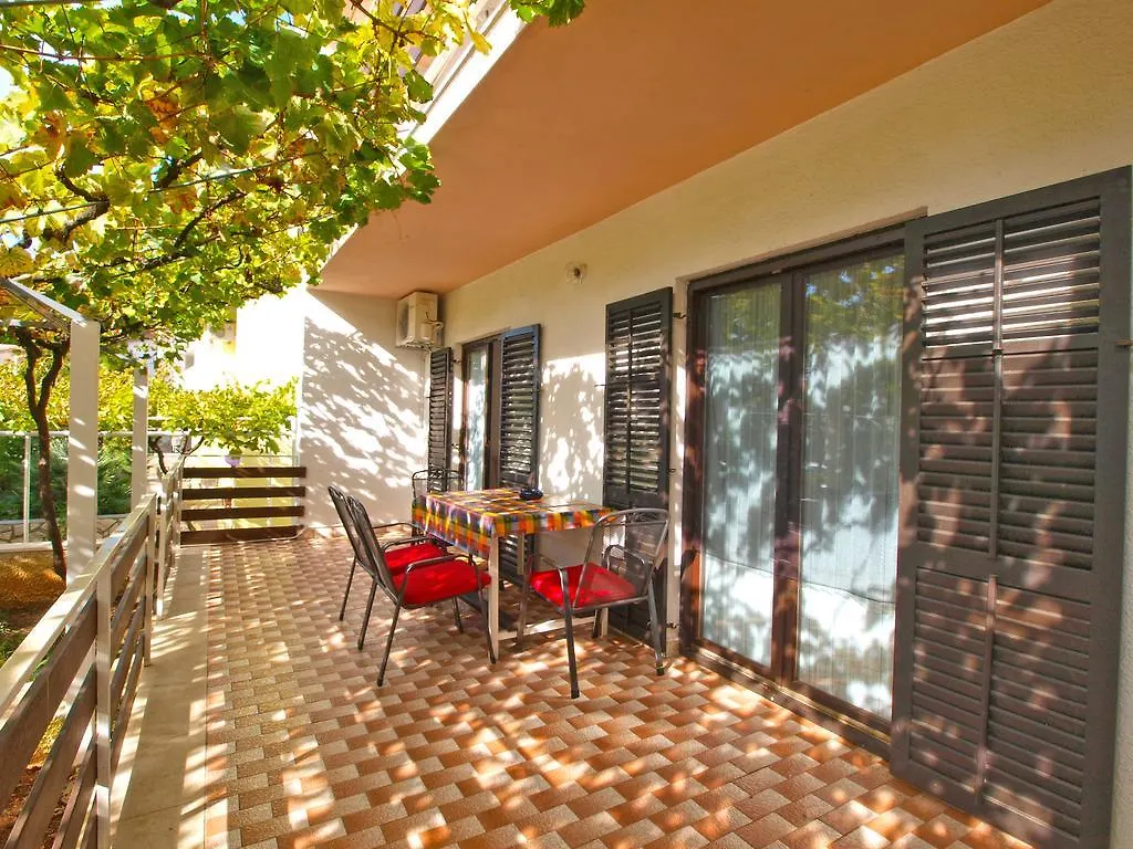 Apartments Dragica 929 Fazana