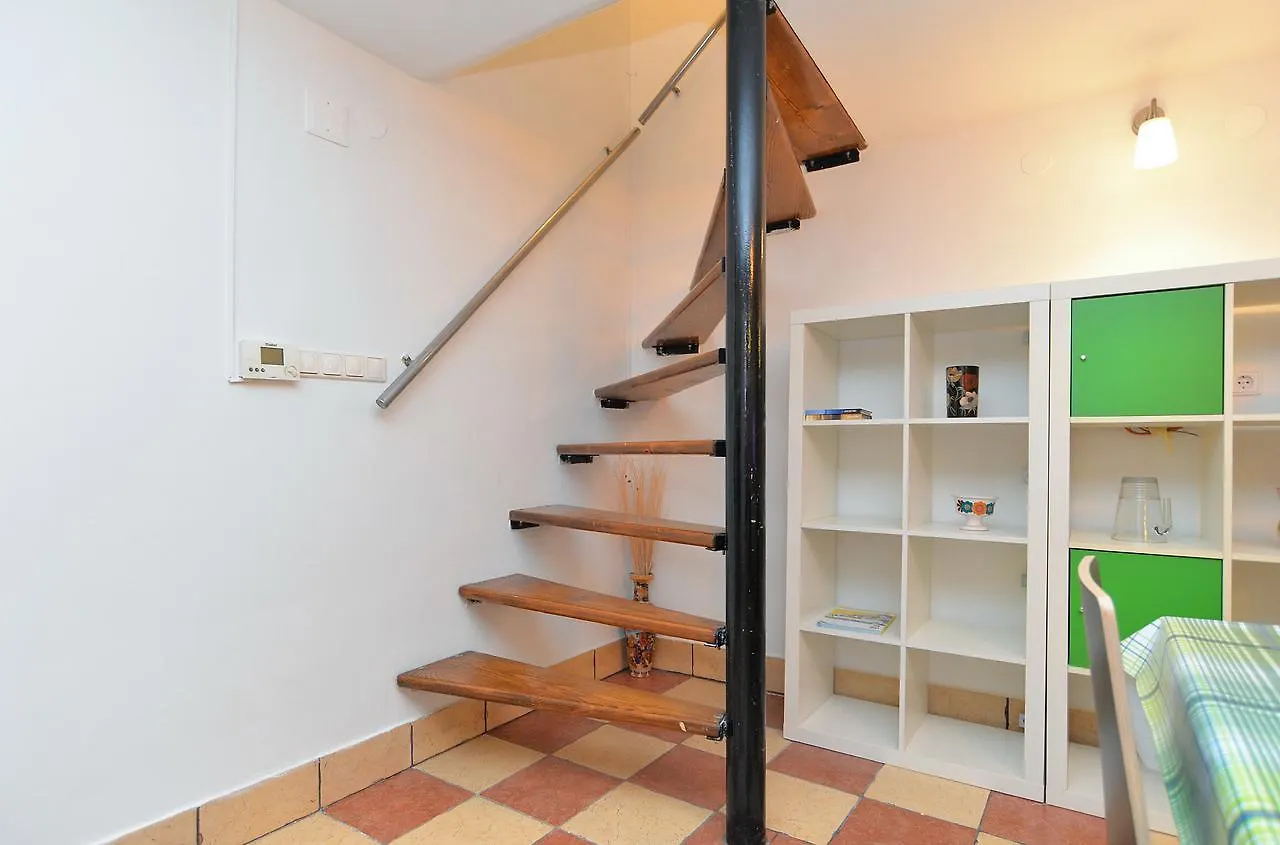 Apartments Dragica 929 Fazana
