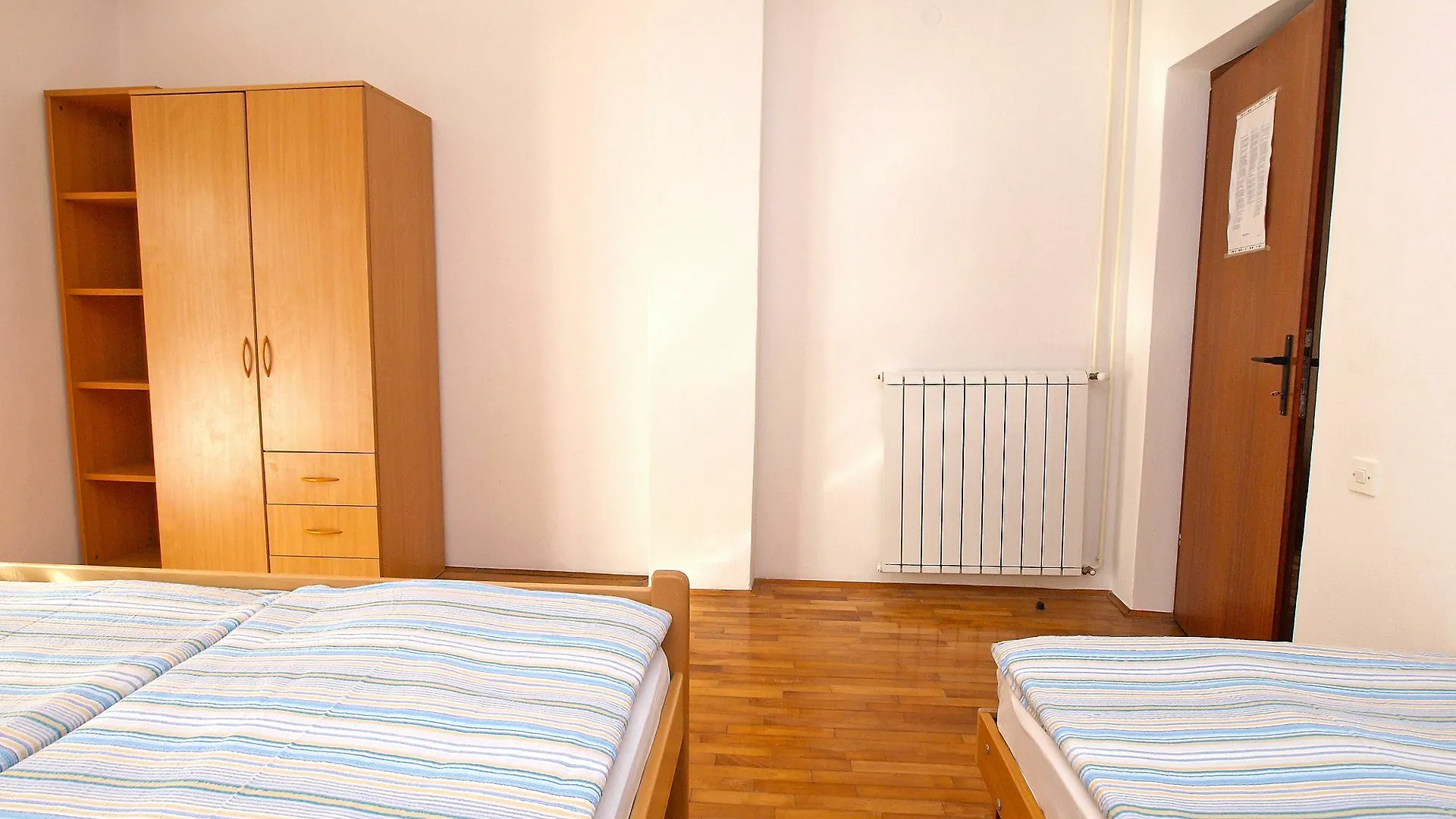 Apartments Dragica 929 Fazana 0*,